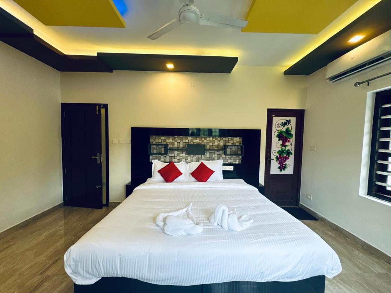 Venice Rosedale Alappuzha Ngoại thất bức ảnh
