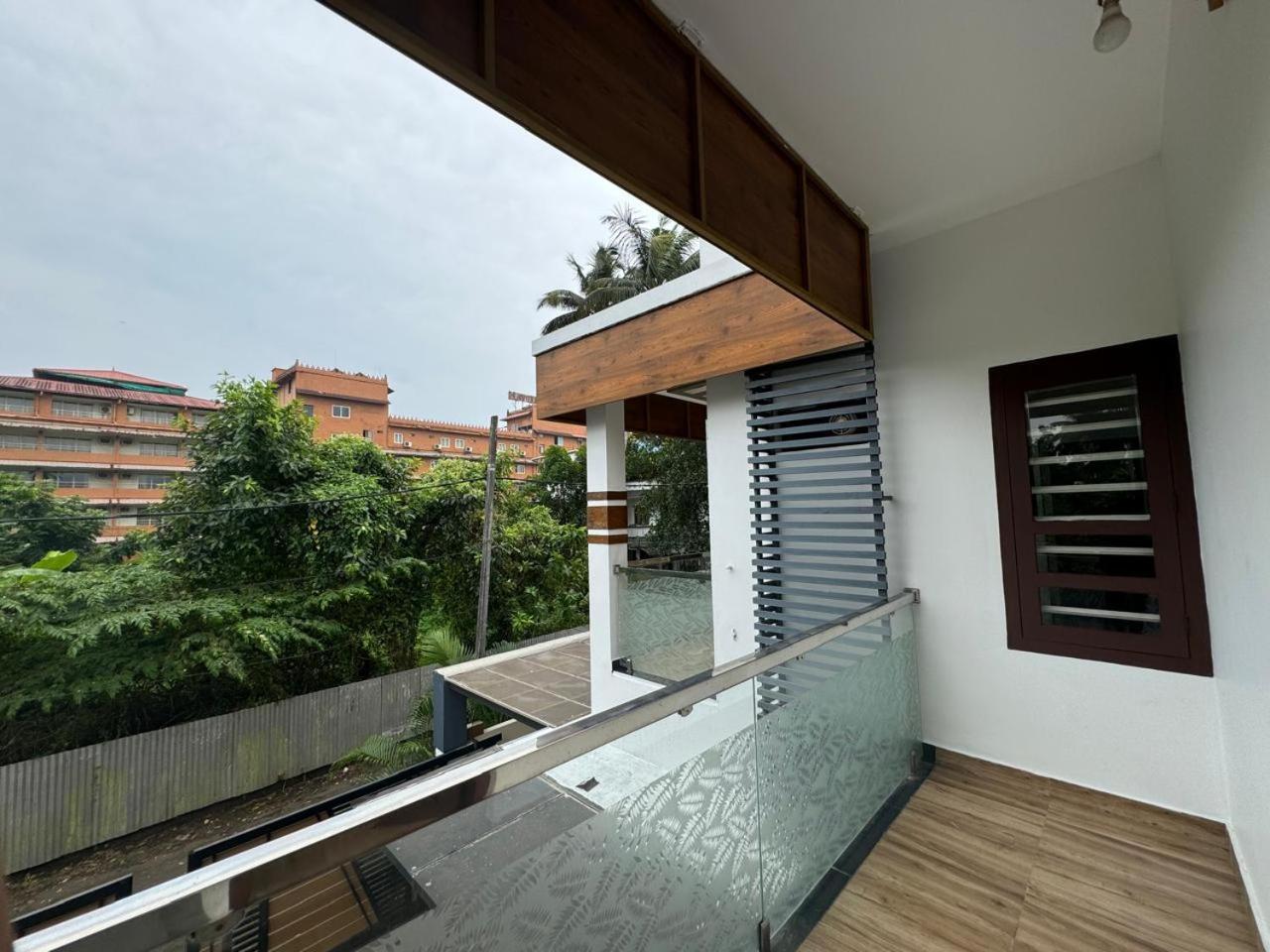 Venice Rosedale Alappuzha Ngoại thất bức ảnh